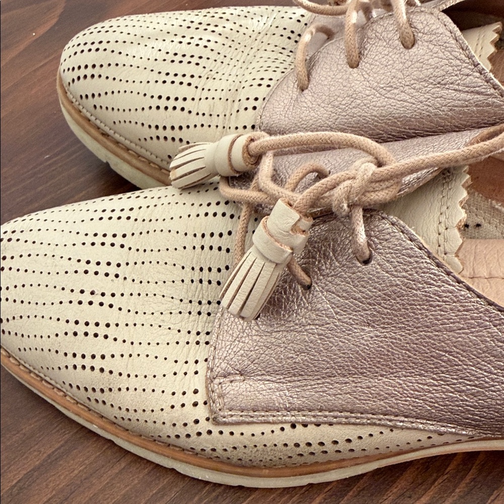Coastal Leather Oxford Shoes Perforated Tassel Lace Up Comfort EU 39 - Picture 5 of 8